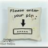 Nadelkissen - Please enter your pin - kleines, besticktes Kissen aus Stoff für Stecknadeln, Minimalistisch Bild 2