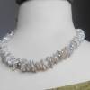 Originelle Halskette aus aparten Keshi Perlen, Superglanz silber grau weiß, mit 14 K Gold, Brautschmuck, originelle Perlen natürlich gewachsen Bild 2