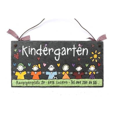 Wanddeko Schiefertürschild mit Motiv Kindergarten Geschenk zum Abschied handbemalt individuell personalisiert