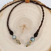 Makramee-Mandala-Halskette mit Labradorit und Messing-Perlen Bild 7