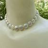 Weiße Münz-Perlen-Kette mit 14-Karat_Goldverschluß, Brautschmuck, Geschenk, Hochzeitsschmuck Bild 5