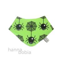 Kleinkind-Halstuch mit Spinnen auf grün Bild 1