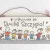 Willkommensschild aus Holz für Familien mit Name und Figuren personalisiert. Familiengeschenk Türschild, Holzschild Bild 2