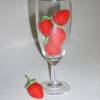 Taschenbaumler Erdbeere - handgefilzter süße Früchte Anhänger Bild 4