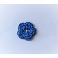 Häckelblume Broche in blau mit Perle ca 7,5cm Bild 1