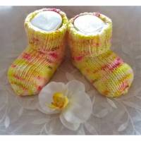 Baby Socken - Erstlingssocken handgestrickt,  gelb/bunt meliert Bild 5