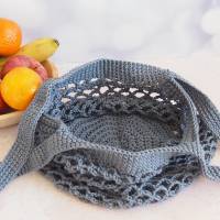 Häkeltasche Einkaufstasche Einkaufsnetz in grau aus hochwertiger Baumwolle mit Schulterriemen gehäkelt Bild 3