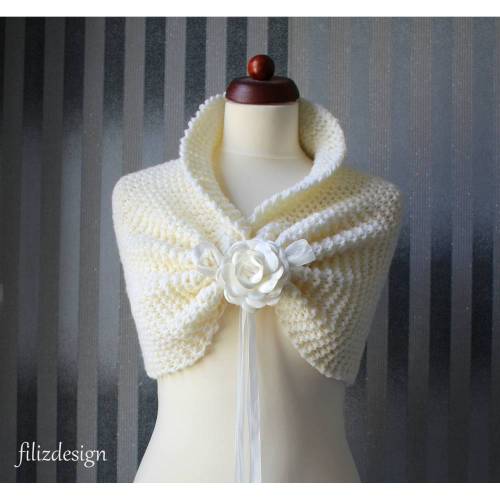 Hochzeitsschal ,Capelet in creme !