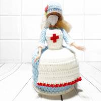 Krankenschwester, Schwester mit Maske und Haube , blaues Kleid, Klorollenhut, Klopapierhut Bild 1