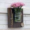 Blumenvase als Wanddekoration mit Muscheln, originelle Vase auch als Gartendeko, Upcyclingvase mit Metallschelle, Landhausstil Bild 10