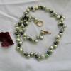 Kette aus lind-grünen echten Perlen, mexikanisches Schloß Messing, grünes Perlencollier, Frauengeschenk Geburtstag Bild 2