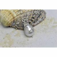 Perlen-Anhänger, graue elegante Tahiti-Perle silbergrau 11 x 18 mm, Silber gefasst Bild 1