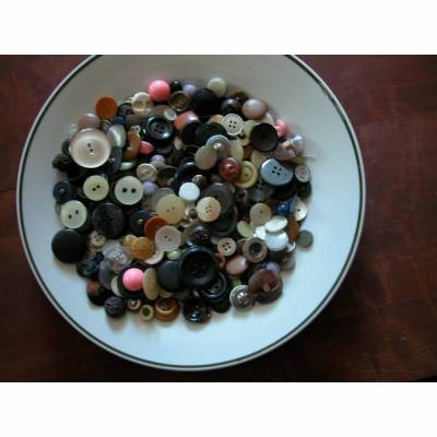 Konvolut Knöpfe DDR Berlin Grünau 1950–1970 – Sammler & Bastler