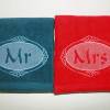 Bestickte Handtücher Mr und Mrs mit Monogramm Frotteetuch 2er Set Geschenk für Verliebte Hochzeit Valentinstag Deko Bad Bild 7