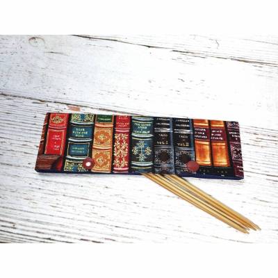 Nadeletui "Bücher", in zwei Größen, Projekttasche