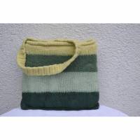 Tasche Beutel Einkaufstasche Henkeltasche Beuteltasche Stricktasche gelb grün gestrickt gefilzt Bild 1