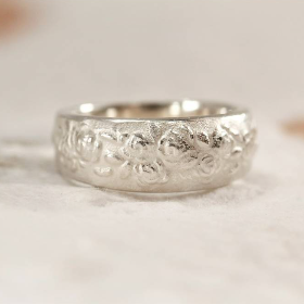 Ring aus Silber 925 mit Rosen Motiv Goldschmiedearbeit