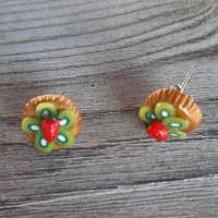 Ohrstecker Mini Obst Kiwi Törtchen Ohrringe Ohrschmuck modelliert aus Polmer Clay Bild 3
