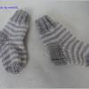 Babysocken, Ringelsöckchen, handgestrickt  aus Wolle (Merino) Bild 3