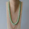 Hübsche Häkelkette, hellgrün mint, Länge 56 cm, Halskette aus Glasperlen gehäkelt, Perlenkette, Glasperlenkette, Magnet Bild 2