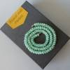 Hübsche Häkelkette, hellgrün mint, Länge 56 cm, Halskette aus Glasperlen gehäkelt, Perlenkette, Glasperlenkette, Magnet Bild 4