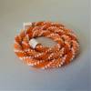 Hübsche Häkelkette orange weiß, 47 cm, Halskette aus Glasperlen gehäkelt, Perlenkette, Glasperlenkette, Häkelschmuck Bild 1