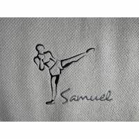 Besticktes personalisiertes Handtuch Motiv Kickboxer und Namen Frotteetuch mit gesticktem Monogramm Geburtstagsgeschenke Bild 3