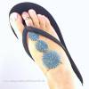 WENDE-Fußschmuck / -BARFUSS-SANDALE hand gestrickt aus graphit- und türkis-farbenem Kupferdraht Bild 3