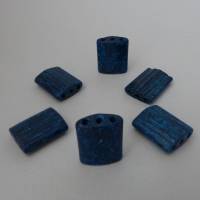 6 Keramikperlen Kofferform, rechteckig, strukturiert, blau, mit 3 Bohrungen für Mehrstrangketten, Schmuckherstellung, Perlen, Kettenelement, Schmuck selber machen Bild 1