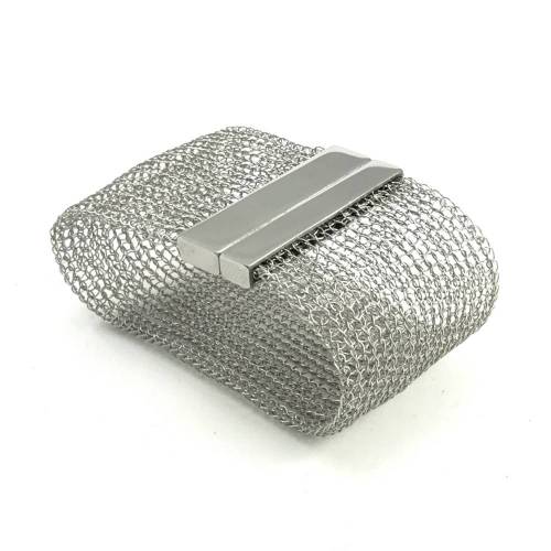 EDELSTAHLMASCHEN - gestricktes, breites MANSCHETTEN ARMBAND aus Edelstahldraht mit Edelstahl Magnetschließe