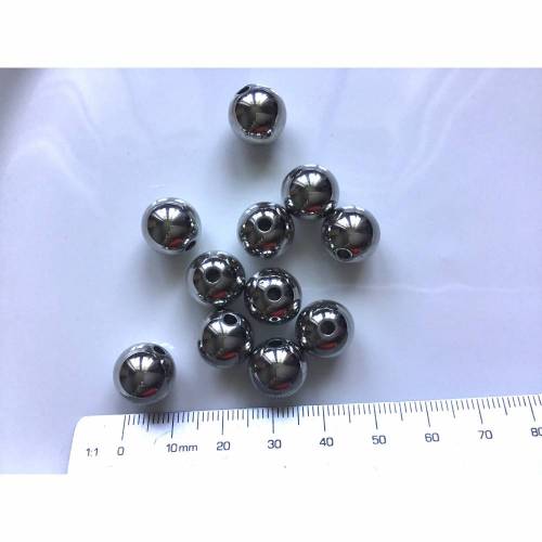 11 Metallperlen silberfarben 1 x 1 cm