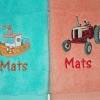 Besticktes Kinderhandtuch mit Fahrzeugen Namen Kita Erkennungsbilder Kindertagesstätte Tagesmutter Kindergarten Bild 4