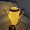 Hübsche alte Kaffeekanne als Tischlampe aus Porzellan mit LED Bild 4
