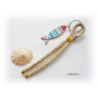 Schlüsselanhänger aus Segelseil/Segeltau mit Holzanhänger Fisch - Geschenk,Kommunion - maritim, sportlich Bild 1