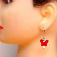 Ohrringe "Butterfly" Schmetterlinge rot facettiertes Kristallglas/ weiße Perle, versilbert Bild 2