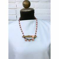 Originelles Treibholz Collier mit Muscheln, Edelsteinen und Perlen, individuelle Halskette als Geschenkidee Bild 2