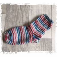 Handgestrickte Socken aus hochwertigen Materialien in Größe 37! Bild 1