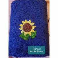 Handtuch, dunkelblau , 50x100 cm, mit "Sonnenblume" und nach Wunsch auch mit Namen Bild 1