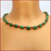 Halskette "Aventina" Aventurin grün / Jade rot, vergoldet,kurz, Magnetverschluss Bild 3