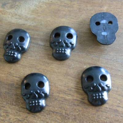 Totenkopf  Knopf Kunststoff  Motivknöpfe,
