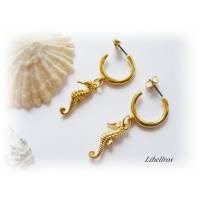 1 Paar Ohrringe Creolen mit Seepferdchen - Ohrhänger - edel,maritim,modern,trendy - goldfarben Bild 1