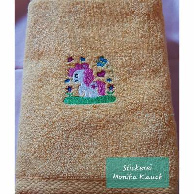 Handtuch, gelb, 50x100, mit Einhorn und nach Wunsch mit Namen