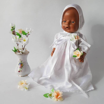 Puppenkleidung gr. 40-45 cm, Festliches Kleid in Weiss, Kleid zur Taufe mit Taufmützchen