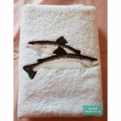 Handtuch, weiß, 50x100 cm, mit 2 Forellen und nach Wunsch auch mit Namen