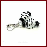Ohrringe "Zebra Twist" schwarz-weiß/pearl versilbert Bild 1