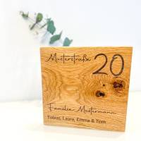 Personalisiertes Türschild Familie aus Holz Eiche massiv mit Wunschgravur Bild 3