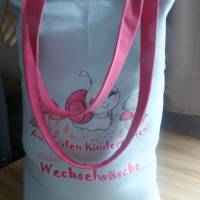 Kindergartentasche aus Canvas / Wechselwäsche / "Kleine Schnecke ganz groß im Kindergarten" Bild 3