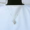 Hübsche Muschel Schnecke mit Süßwasser Perle an einer Sterlingsilber Kette, maritime Halskette als Geschenkidee für Meersüchtige Bild 3