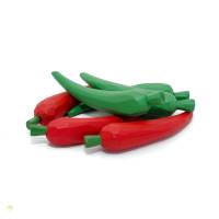 Grüne Peperoni aus Holz, 2 Stück, handgeschnitzes Kaufladengemüse Bild 3