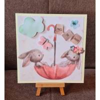 Geburtstagskarte " süße Hasen im Regenschirm " Schmetterling , Wolken Bild 1
